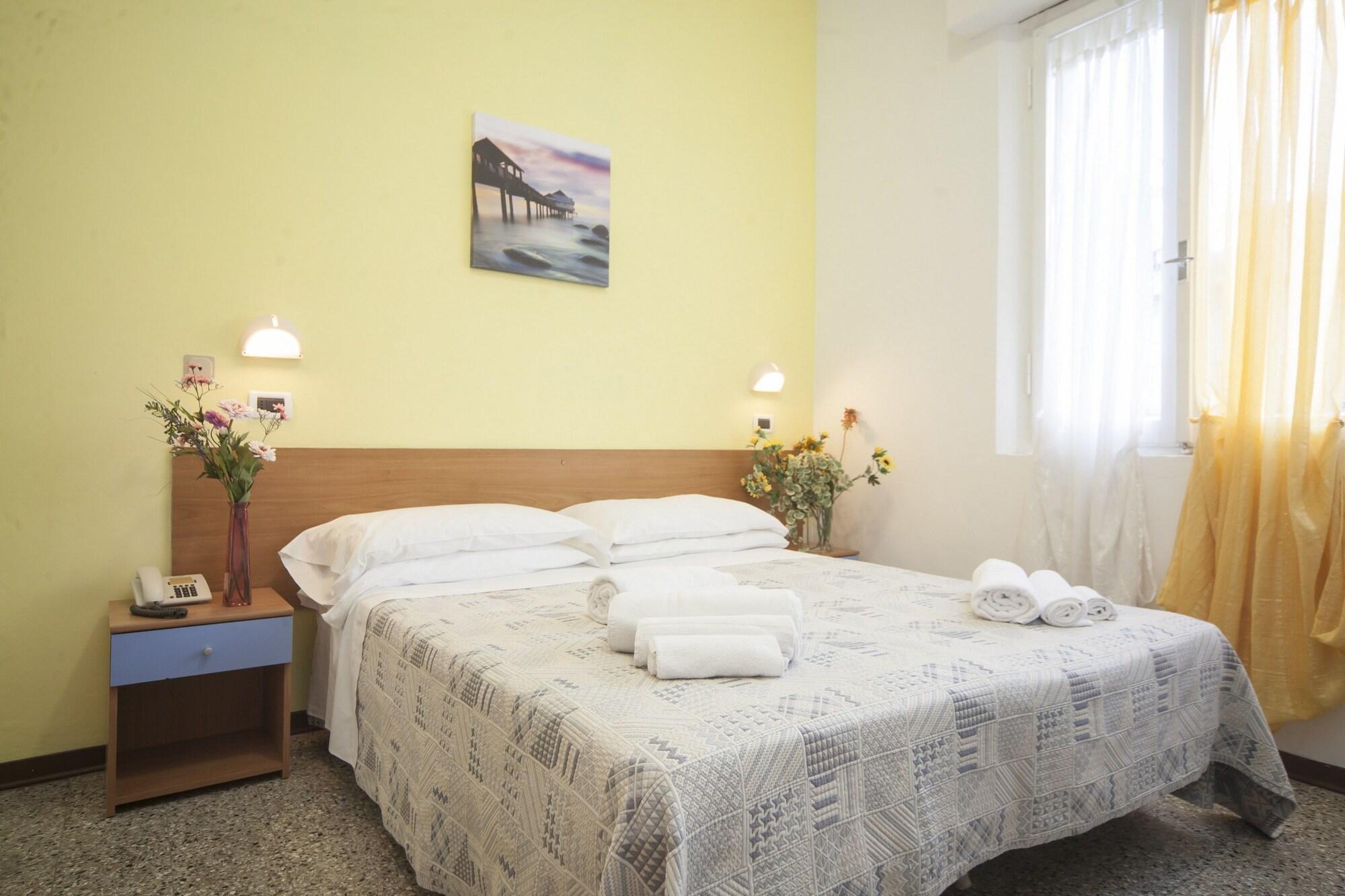 Hotel Eliseo Rimini Kültér fotó