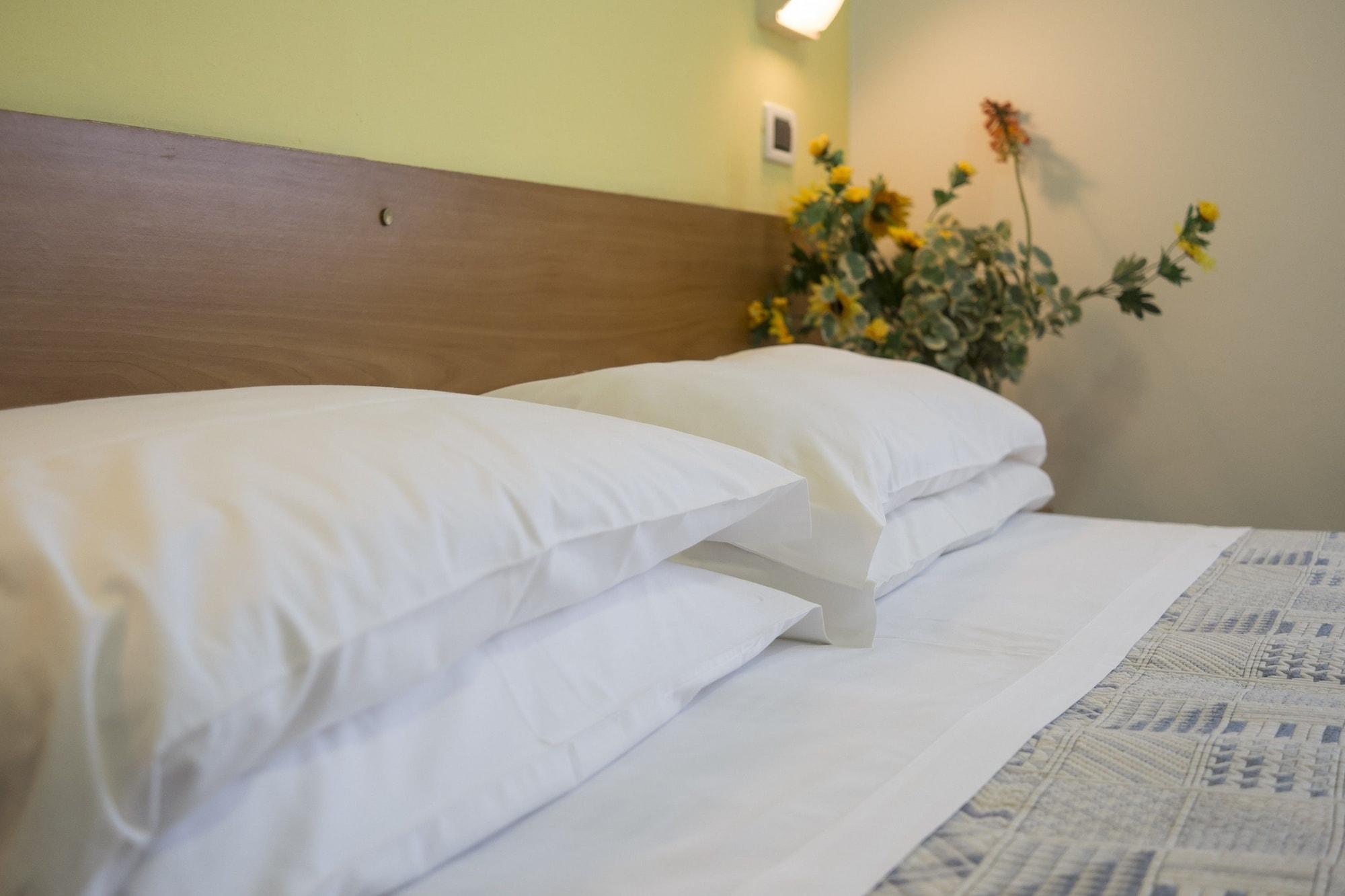 Hotel Eliseo Rimini Kültér fotó