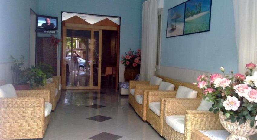 Hotel Eliseo Rimini Kültér fotó
